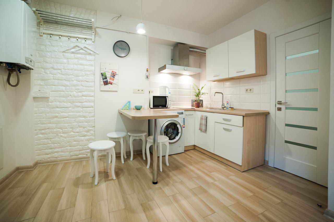 City Center Apartment Lviv Exteriör bild